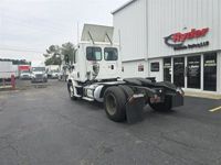2016 Freightliner CASCADIA 113