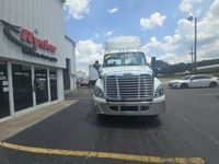 2019 Freightliner CASCADIA 125