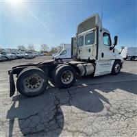 2017 Freightliner CASCADIA 125