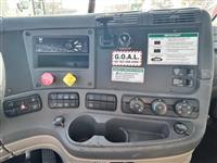 2017 Freightliner CASCADIA 125