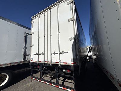 2021 Freightliner M2 106
