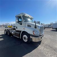 2016 Freightliner CASCADIA 113