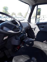 2014 Freightliner M2 106