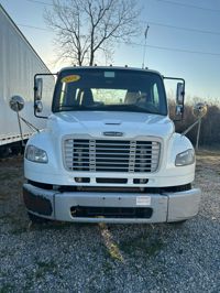 2018 Freightliner M2 106