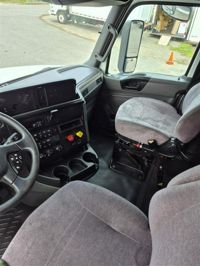 2020 International LT625