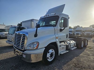 2019 Freightliner CASCADIA 125