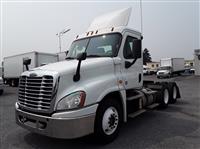 2016 Freightliner CASCADIA 125