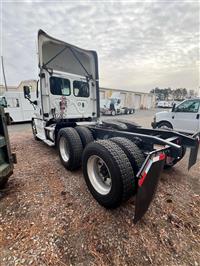 2018 Freightliner CASCADIA 125