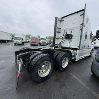 2019 Freightliner NEW CASCADIA PX12664