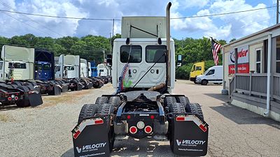 2019 Freightliner CASCADIA 125