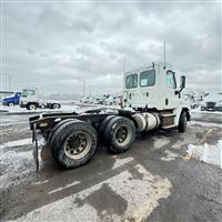 2018 Freightliner CASCADIA 125