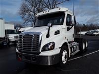 2017 Freightliner CASCADIA 113