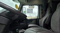 2020 Volvo VNR64T-640