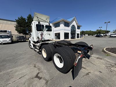 2019 Freightliner CASCADIA 125