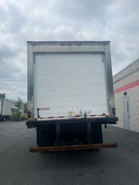 2017 Freightliner M2 106