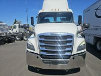 2019 Freightliner NEW CASCADIA PX12664