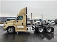 2016 Freightliner CASCADIA 125