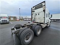 2017 Freightliner CASCADIA 125