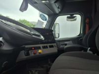 2020 Freightliner NEW CASCADIA PX12664
