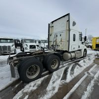2019 Freightliner CASCADIA 125