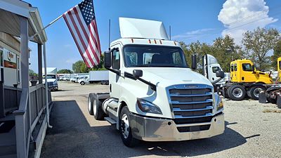 2019 Freightliner NEW CASCADIA PX12664