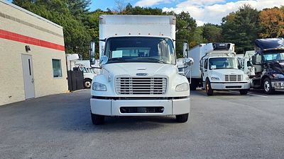 2020 Freightliner M2 106