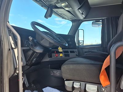 2020 Freightliner NEW CASCADIA PX12664