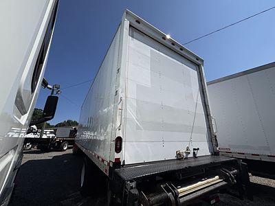 2017 Freightliner M2 106