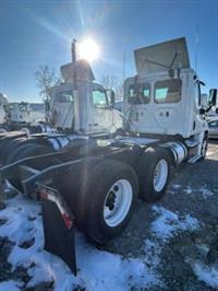 2018 Freightliner CASCADIA 125