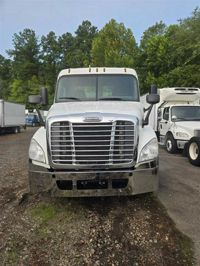 2017 Freightliner CASCADIA 125