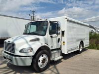 2015 Freightliner M2 106