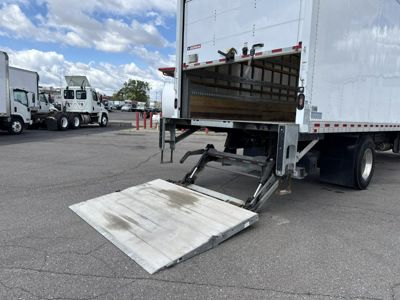 2020 Freightliner M2 106