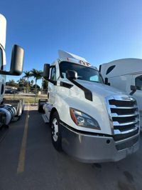 2020 Freightliner NEW CASCADIA 116