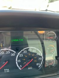 2020 Freightliner M2 106