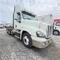 2018 Freightliner CASCADIA 125