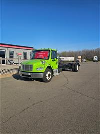 2020 Freightliner M2 106