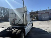 2020 Volvo VNR64T-640