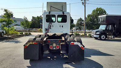 2019 Freightliner CASCADIA 125