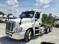 2016 Freightliner CASCADIA 125
