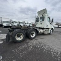 2021 Freightliner NEW CASCADIA PX12664