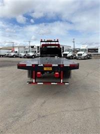 2018 Freightliner M2 106