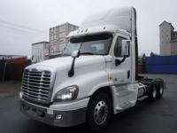 2018 Freightliner CASCADIA 125