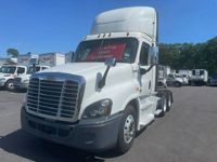 2018 Freightliner CASCADIA 125