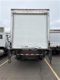 2018 Freightliner M2 106