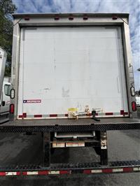 2016 Freightliner M2 106