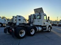 2018 Freightliner CASCADIA 125
