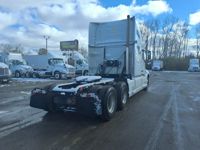 2020 Volvo VNL64T-760