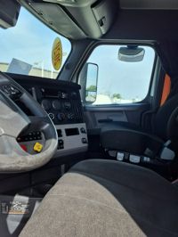 2020 Freightliner NEW CASCADIA PX12664