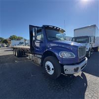 2019 Freightliner M2 106