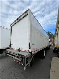 2018 Freightliner M2 106